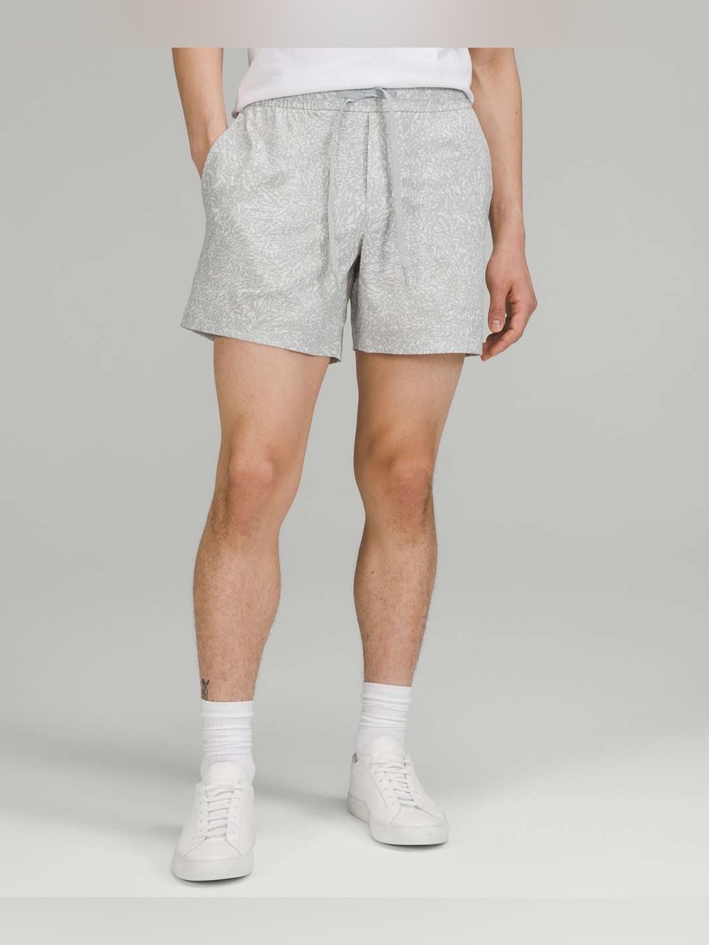 Lululemon Bowline Short 5" Size L